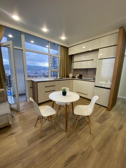 Batumi, Airport Highway, ll rent a three-room apartment